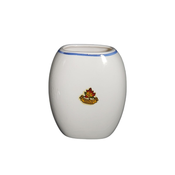 Whimsical 3D Vintage Japan Bird Planter Vase Inspired by Niagara Falls - Picture 3 of 7